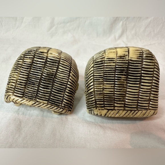 Pair of Vintage Japanese Resin Netsuke - Picture 3 of 12